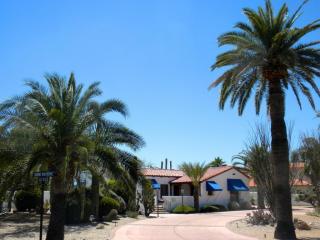 30 Camino Miramonte, Tucson, AZ 85716-4928