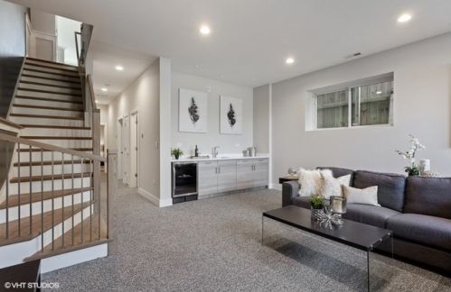 4932 Forrestville Ave, Chicago IL 60615-2407 exterior