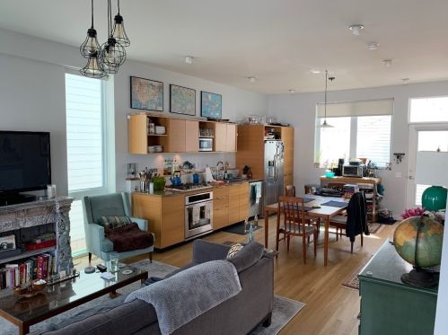 3654 Kenneth Ave, Chicago IL  60641 exterior