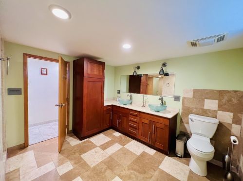 6244 Keeler Ave, Chicago IL 60803-1906 exterior