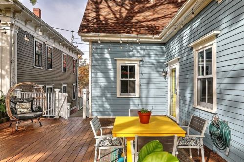 53 Olney St, Providence RI  02904-4726 exterior