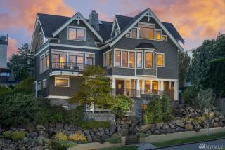 1237 3rd Ave, Seattle WA  98101-3009 exterior