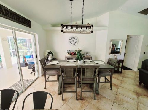 170 15th St, Naples FL 34117-3337 exterior