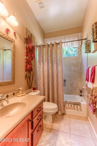 12742 Yellow Bird Rd, Tucson AZ 85755-7416 exterior