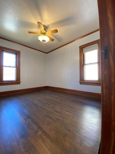 2835 37, Milwaukee WI 53215-3512 exterior