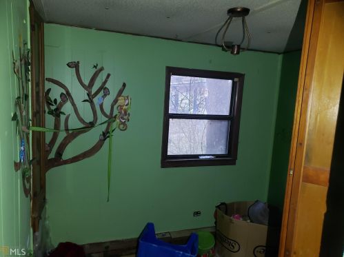 599 Hurtt Rd, Chickamauga GA 30707-3239 exterior