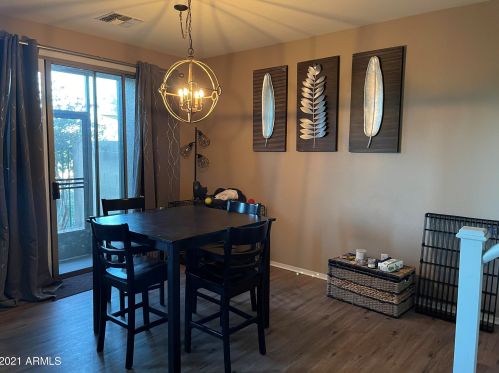 3060 Dunbar Dr, Phoenix AZ 85041-6349 exterior