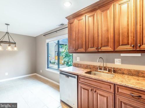 1736 Westwind Way, Mc Lean VA 22102-1606 exterior