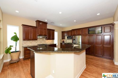 1334 Whispering Water, Spring Branch TX 78070-5613 exterior