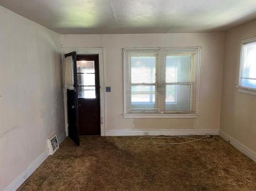 5714 Staely Ave, Saint Louis, MO 63123-3654