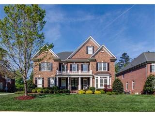 3008 Shalford Ln, Matthews, NC 28104-6879