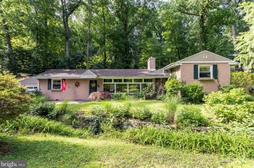 606 Pine Ridge Rd, Media, PA 19063-1718