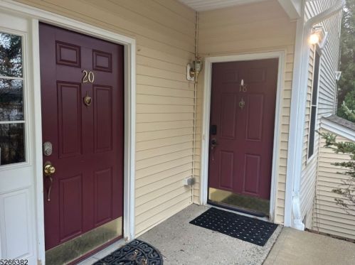 18 Ashley Ct, Paterson NJ  07506-2264 exterior