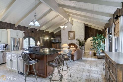 3160 Lk Rnch Dr, Gainesville GA 30506-1050 exterior