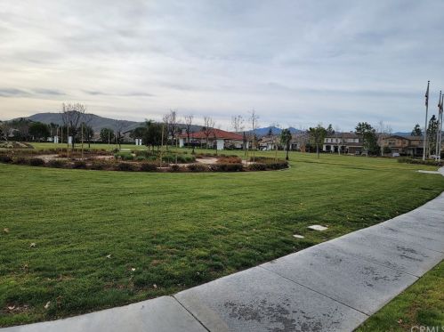 11307 Brookfall Ct, Riverside, CA 92505-5135