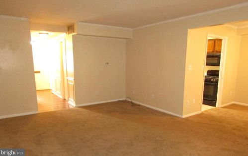 5533 Burnside Dr, Rockville MD  20853-2457 exterior