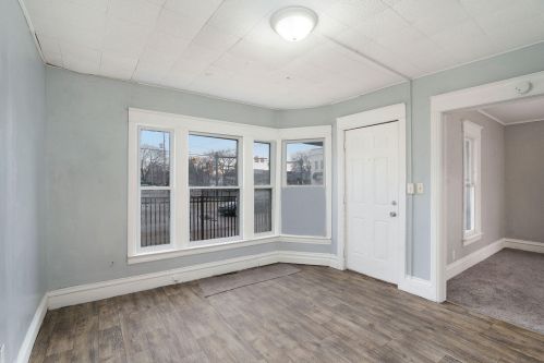 1312 Burdick St, Kalamazoo MI  49007-2553 exterior