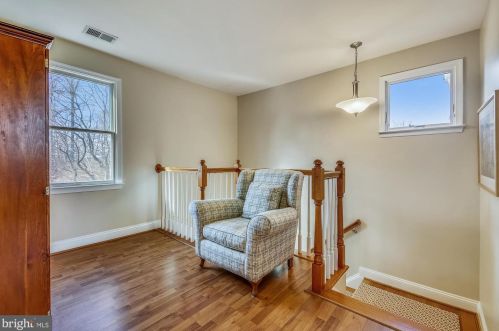 721 Brent Rd, Rockville MD 20854-1782 exterior