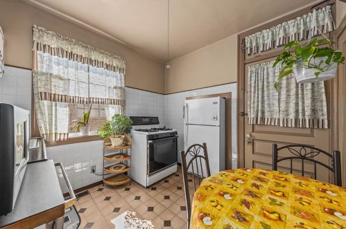 6620 Kilpatrick Ave, Chicago IL 60652-3518 exterior