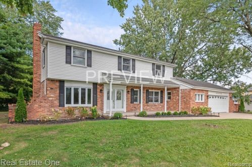 23410 Meadlawn Dr, Dearborn Heights MI  48127-2375 exterior