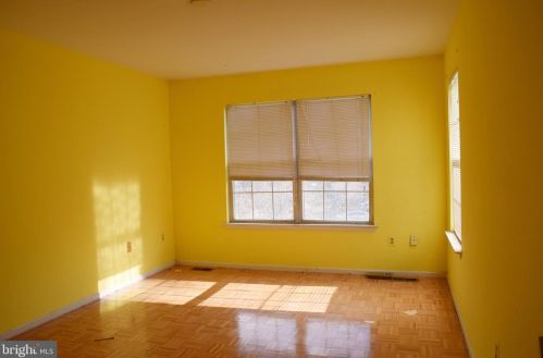 12 Andover Cir, Princeton NJ 08540-1749 exterior