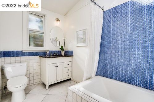 1553 San Lorenzo Ave, Berkeley CA 94707-1860 exterior