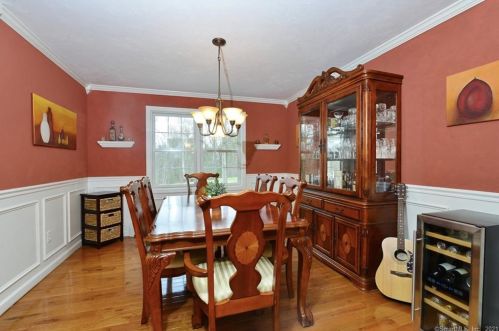 194 Roth Rd, Killingly CT 06241-1417 exterior