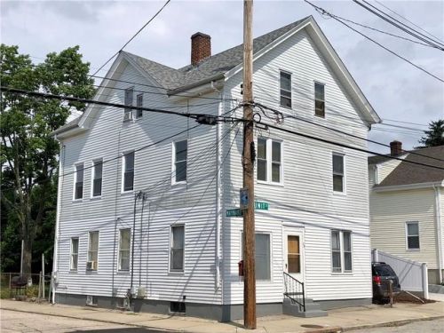 88 Unit St, Providence, RI 02909-4029