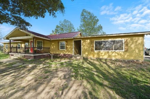 20836 Fm 359 Rd, Hempstead TX 77445-8214 exterior