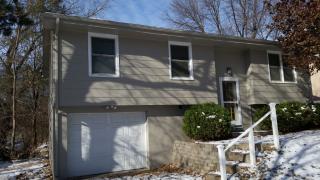 6128 68th St, Omaha NE  68104-1008 exterior