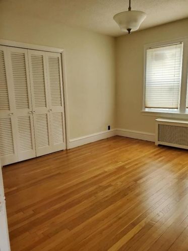 18 Balmoral Ave, Providence RI  02908-2202 exterior