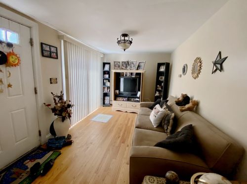 4135 Overhill Ave, Chicago IL 60706-4520 exterior