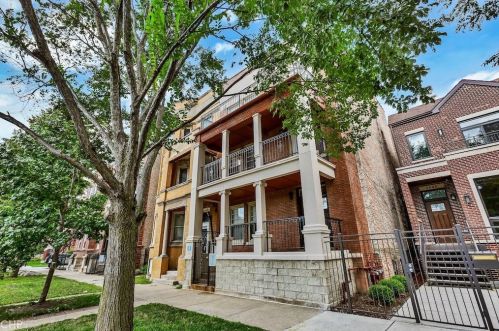 4548 Prairie Ave, Chicago IL 60653-3912 exterior