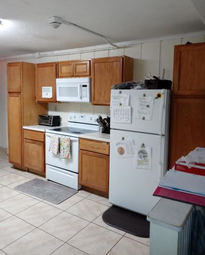 7607 James Rd, Fort Pierce, FL 34951-2184