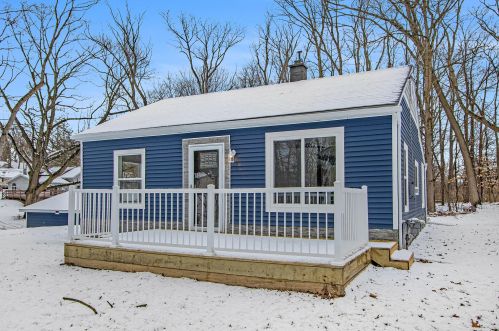 334 Chicago Ave, Kalamazoo, MI 49048-2074