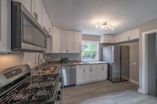 1253 96th St, Chicago IL  60628-1655 exterior