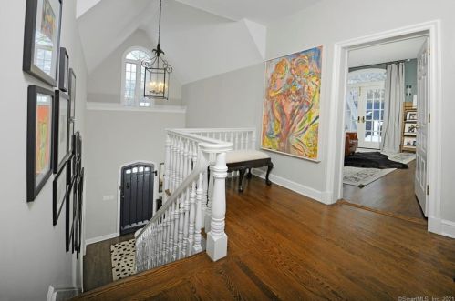 544 North St, Greenwich CT 06830-3450 exterior