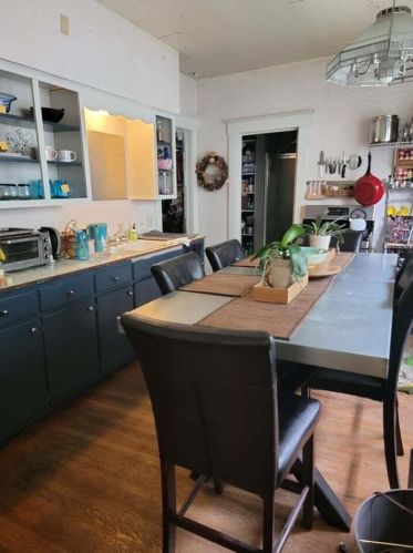 602 Axtell St, Kalamazoo MI 49008-1303 exterior