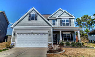 220 Admiral Ct, Sneads Ferry NC  28460-6881 exterior