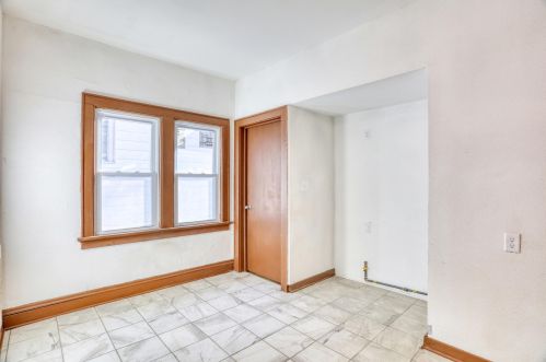 1963 8th St, Milwaukee WI  53204-3851 exterior