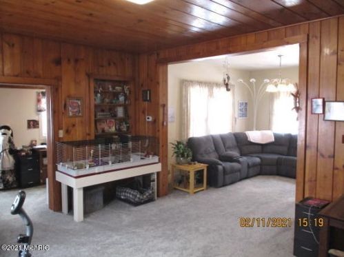 301 Cecil St, Glendora MI 49107-1706 exterior