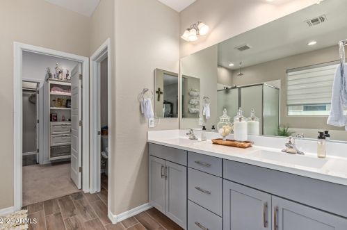 7818 23rd St, Phoenix AZ  85042 exterior