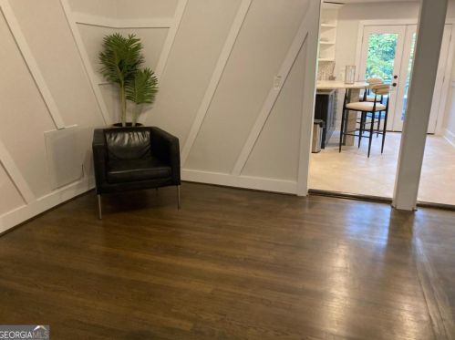 2933 Margaret Mitchell Ct, Atlanta GA 30327-1614 exterior