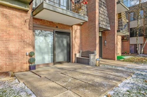 314 Frst Grn Dr, Moon Twp PA 15108-2763 exterior