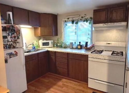 824 Muirfield Ave, Waukegan IL 60085-2637 exterior