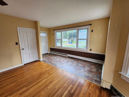 122 Lewis Blvd, Killingly CT 06239-1627 exterior