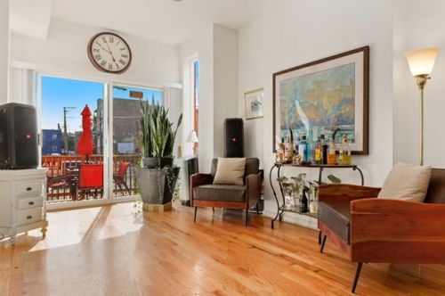 520 Kedzie Ave, Chicago IL 60652-1914 exterior