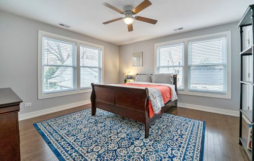 4310 Bernard St, Chicago IL 60618-1109 exterior