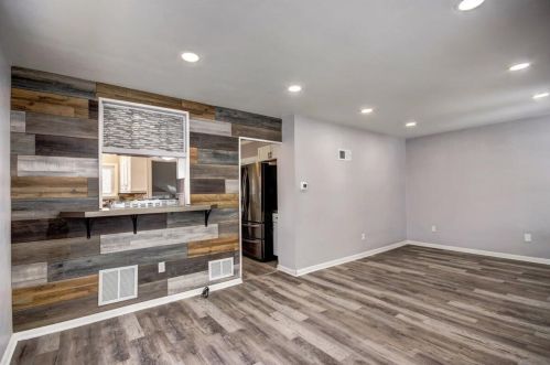 3035 73rd St, Milwaukee WI  53210-1068 exterior