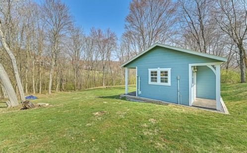 11124 Babcock Blvd, Gibsonia PA 15044-6166 exterior